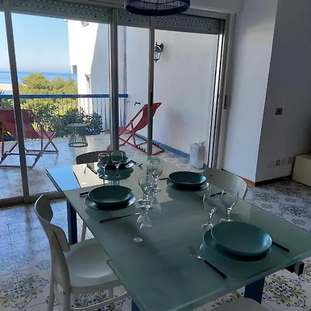 Hola House Mondello * 리도 디 몬델로