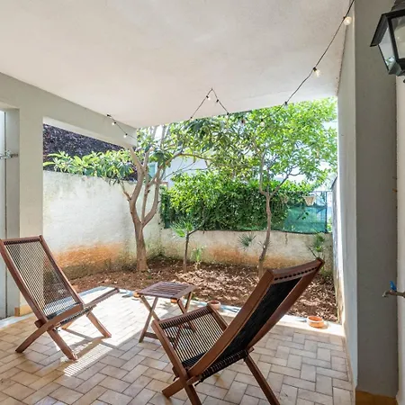 Hola House Mondello * 리도 디 몬델로